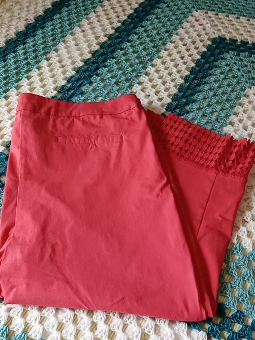 Zac & Rachel Sz16 Coral Capri Pants